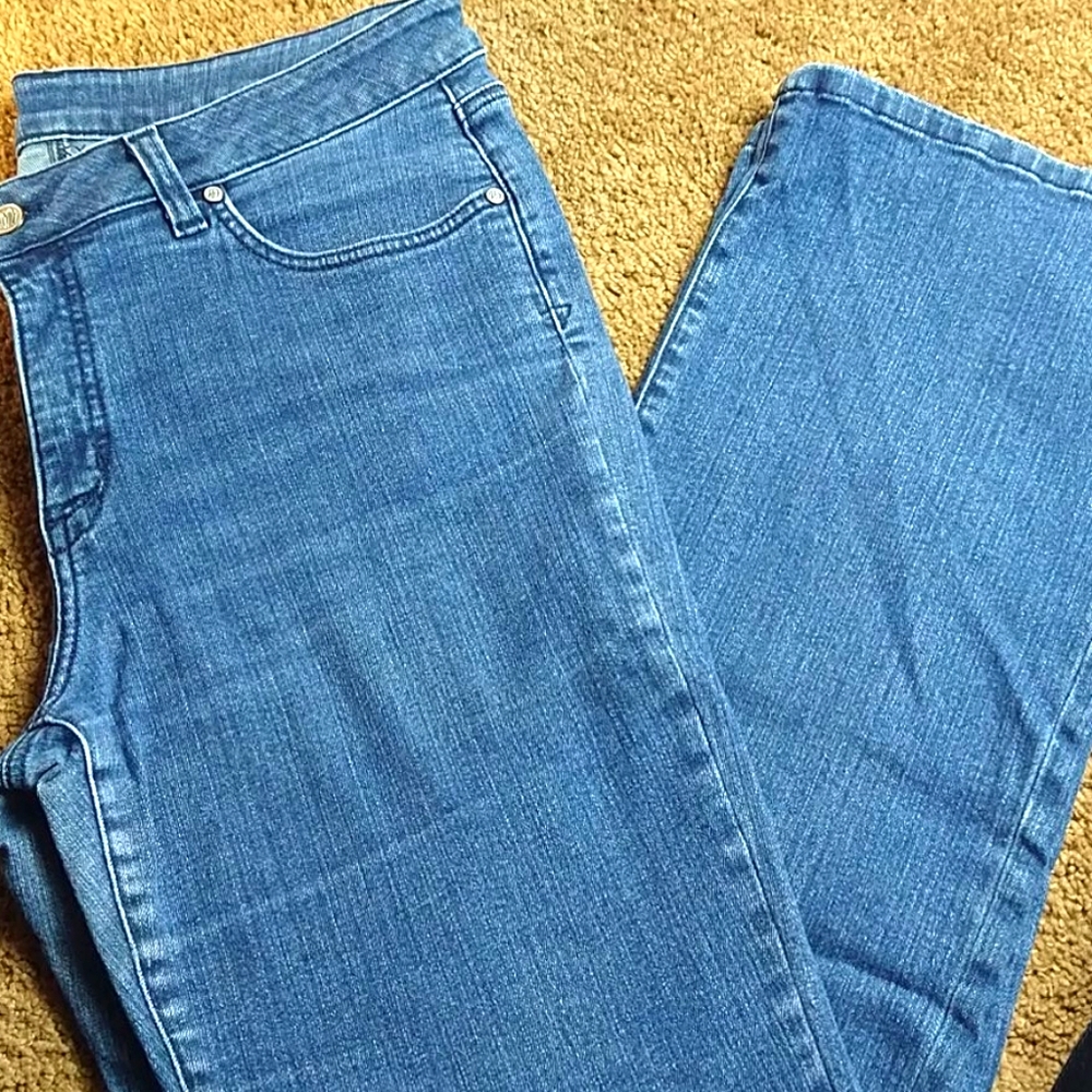 Women's jeans
